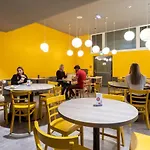 A&o Hauptbahnhof 2*