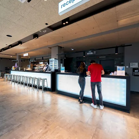 A&o Hauptbahnhof 2* グラーツ