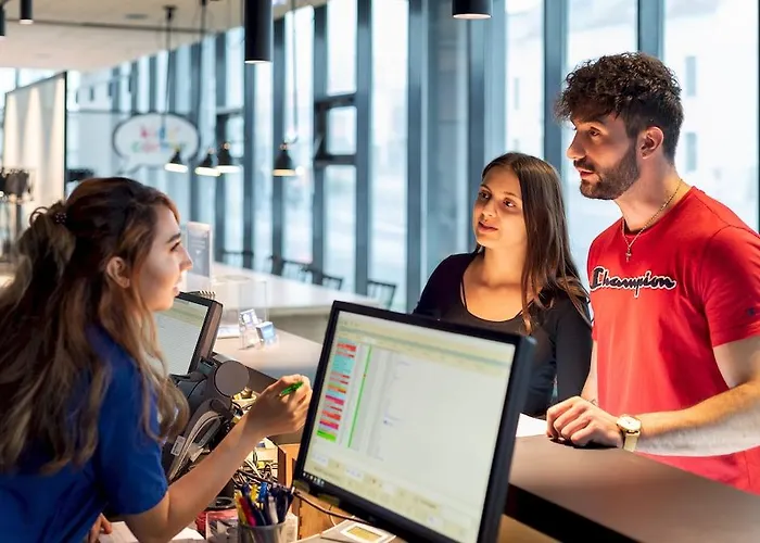 Hotel A&o Hauptbahnhof 2*