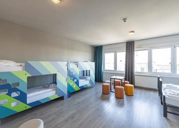 Hotel A&o Hauptbahnhof 2*